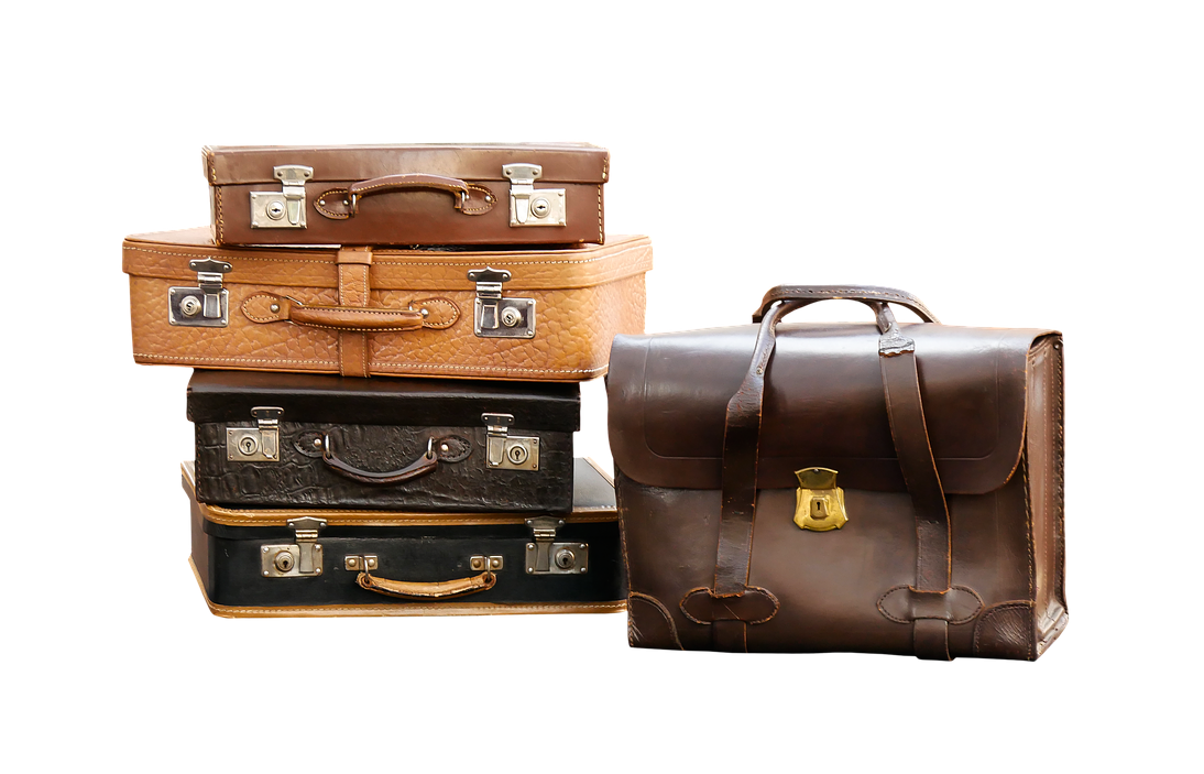 Brown Luggages PNG in Transparent